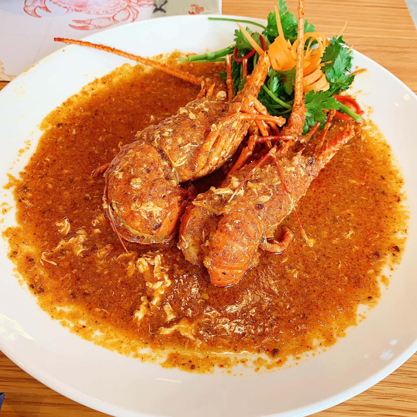 Muốn ăn cua hoàng đế ngon, đến ngay Nhà hàng Queen's Crab Huế! 8