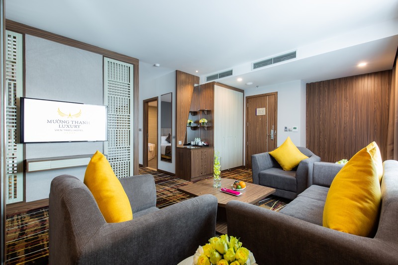 Mường Thanh Luxury Viễn Triều Hotel, nghỉ dưỡng 5 sao ngay Hòn Chồng 9