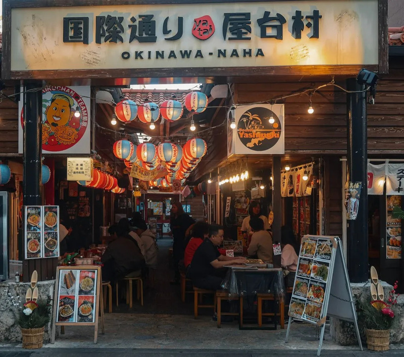 Naha, một thành phố chân thật mà sâu lắng tại Okinawa Nhật Bản 7