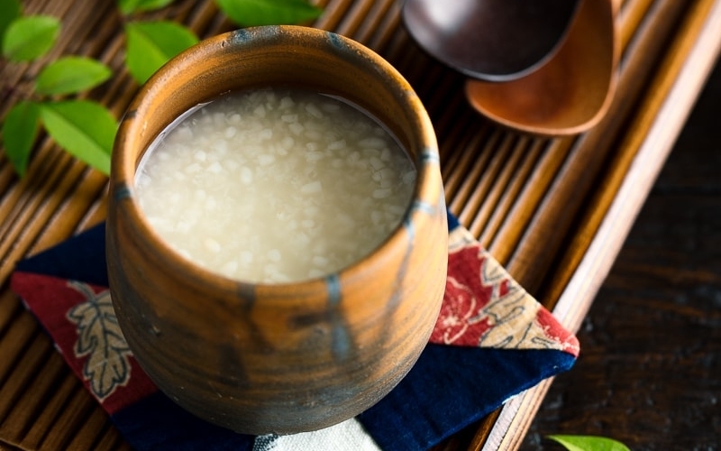 Dạo bước Nakamise: Con phố mua sắm cổ kính tại Nhật Bản 10