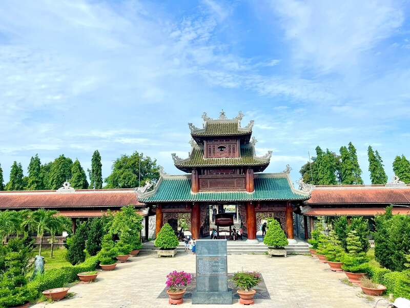 Nam Phương Linh Từ, quần thể văn hóa lịch sử đặc biệt tại Đồng Tháp 6