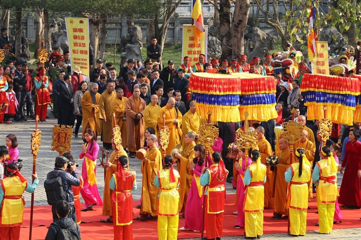 Lễ hội Ninh Bình - Vùng đất linh thiêng với nhiều lễ hội đặc sắc 7