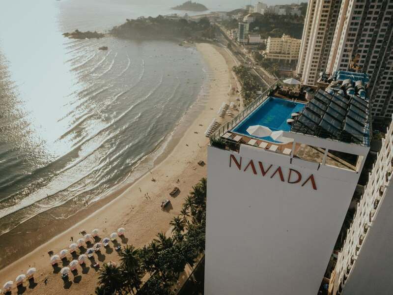 Navada Beach Hotel Nha Trang, khách sạn view biển Hòn Chồng tuyệt đẹp 2