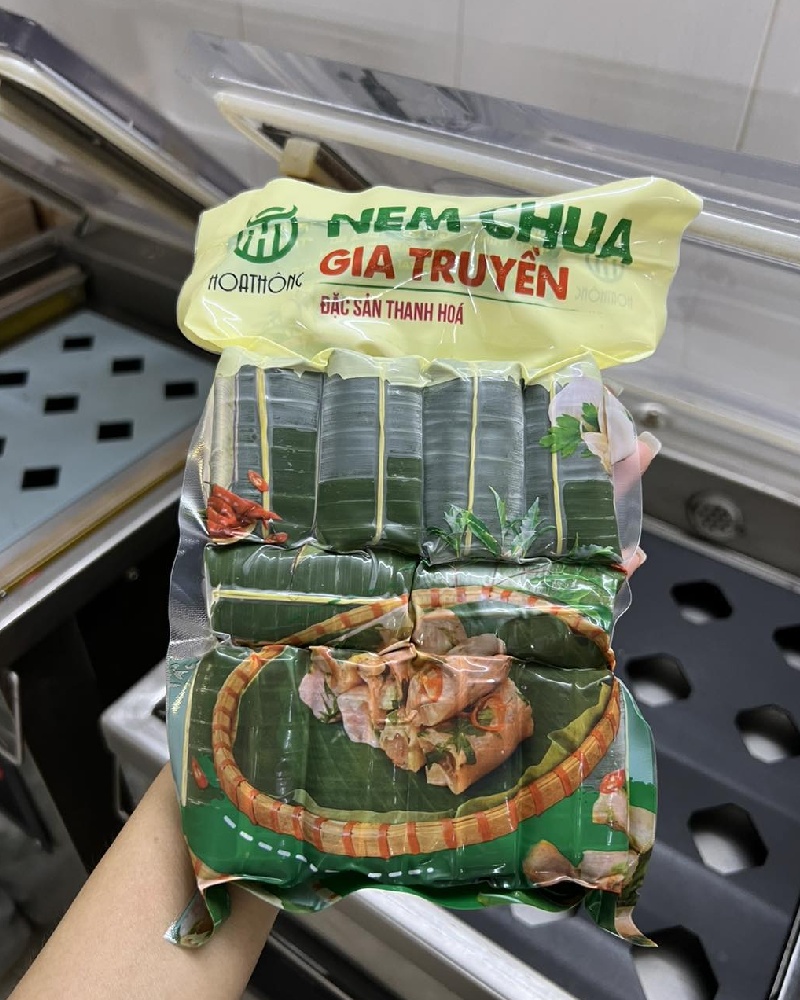 Thưởng thức hương vị nem chua Thanh Hóa gây thương nhớ 6