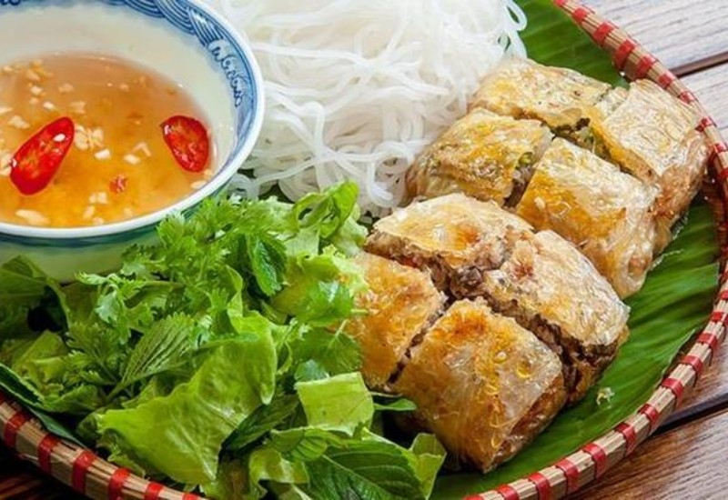 Hang Quân Y Hải Phòng: biểu tượng du lịch trên đảo Cát Bà 16