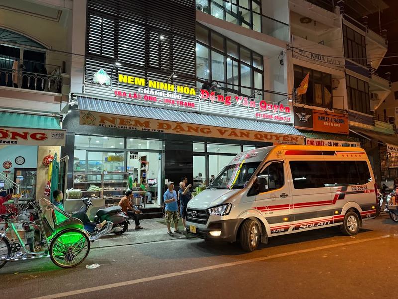 Nem nướng Đặng Văn Quyên: Địa chỉ ẩm thực nức tiếng Nha Trang 5