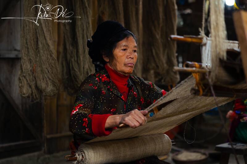 Nghề dệt thổ cẩm Việt Nam, hành trình khám phá sắc màu truyền thống 5