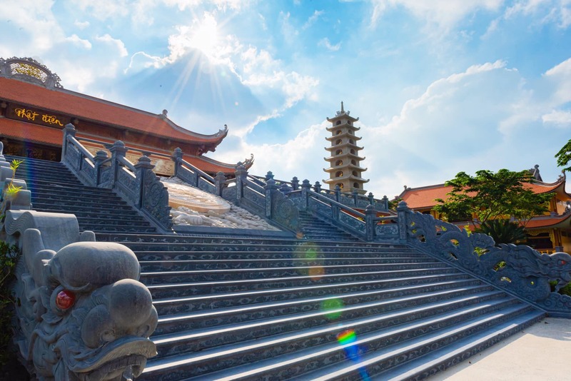 12 ngôi chùa cầu bình an ở Sài Gòn cực linh thiêng 2