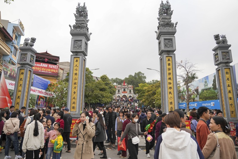 8 ngôi chùa linh thiêng ở miền Bắc nổi tiếng nhất dịp du xuân 6