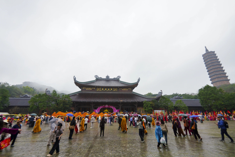 8 ngôi chùa linh thiêng ở miền Bắc nổi tiếng nhất dịp du xuân 9