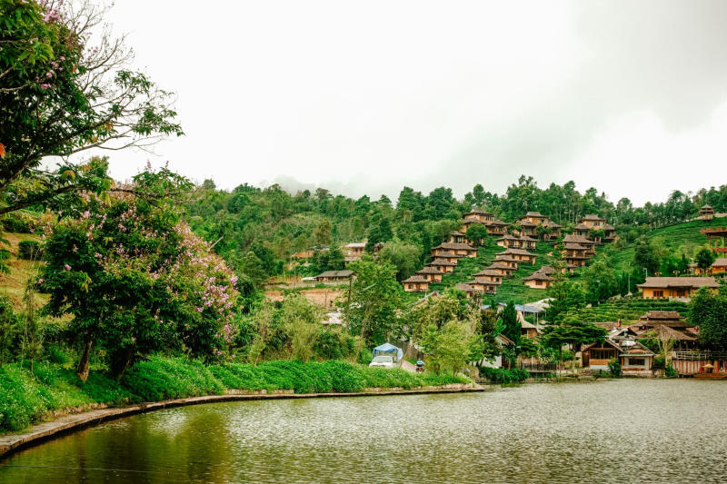 Ghé thăm làng Ban Rak Thai đẹp mộng mơ, yên ả của người Hoa 6