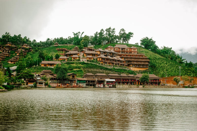 Ghé thăm làng Ban Rak Thai đẹp mộng mơ, yên ả của người Hoa 7