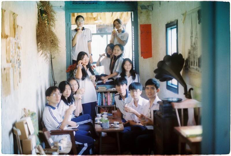 Người Tám Chuyện House: Cafe view nhà thờ Đức Bà cho những tâm hồn bình yên 13