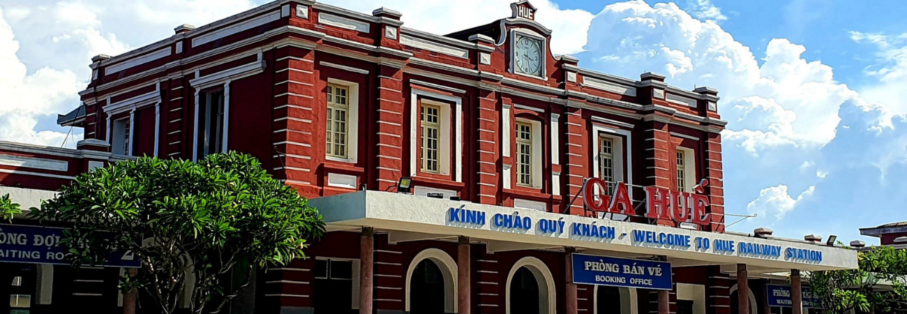 Ga Huế