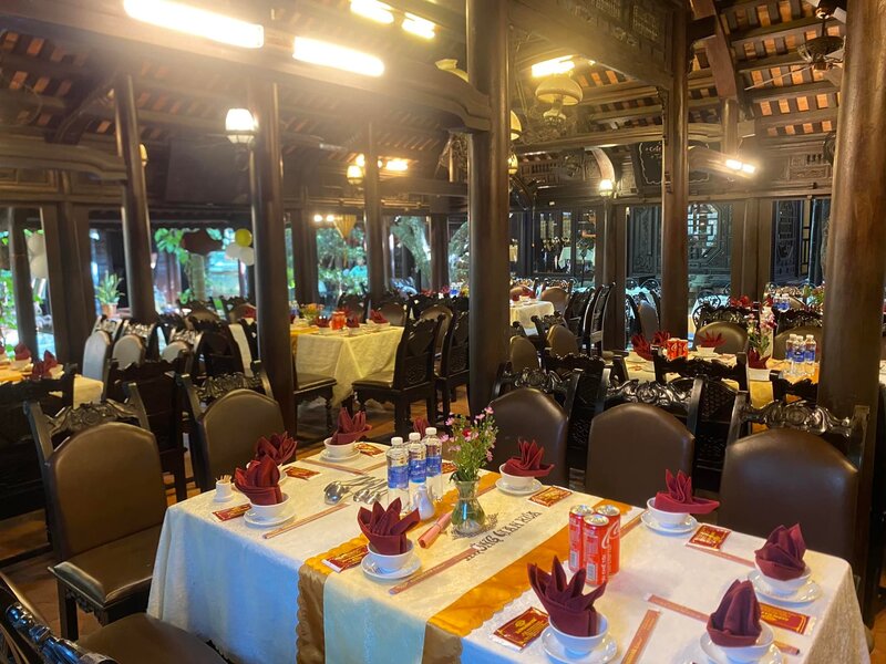 Gợi ý 18 nhà hàng Đà Nẵng ngon, không gian đẹp nhất 13