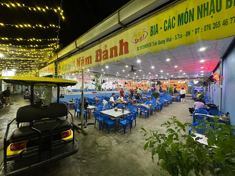 Gợi ý 18 nhà hàng Đà Nẵng ngon, không gian đẹp nhất 19