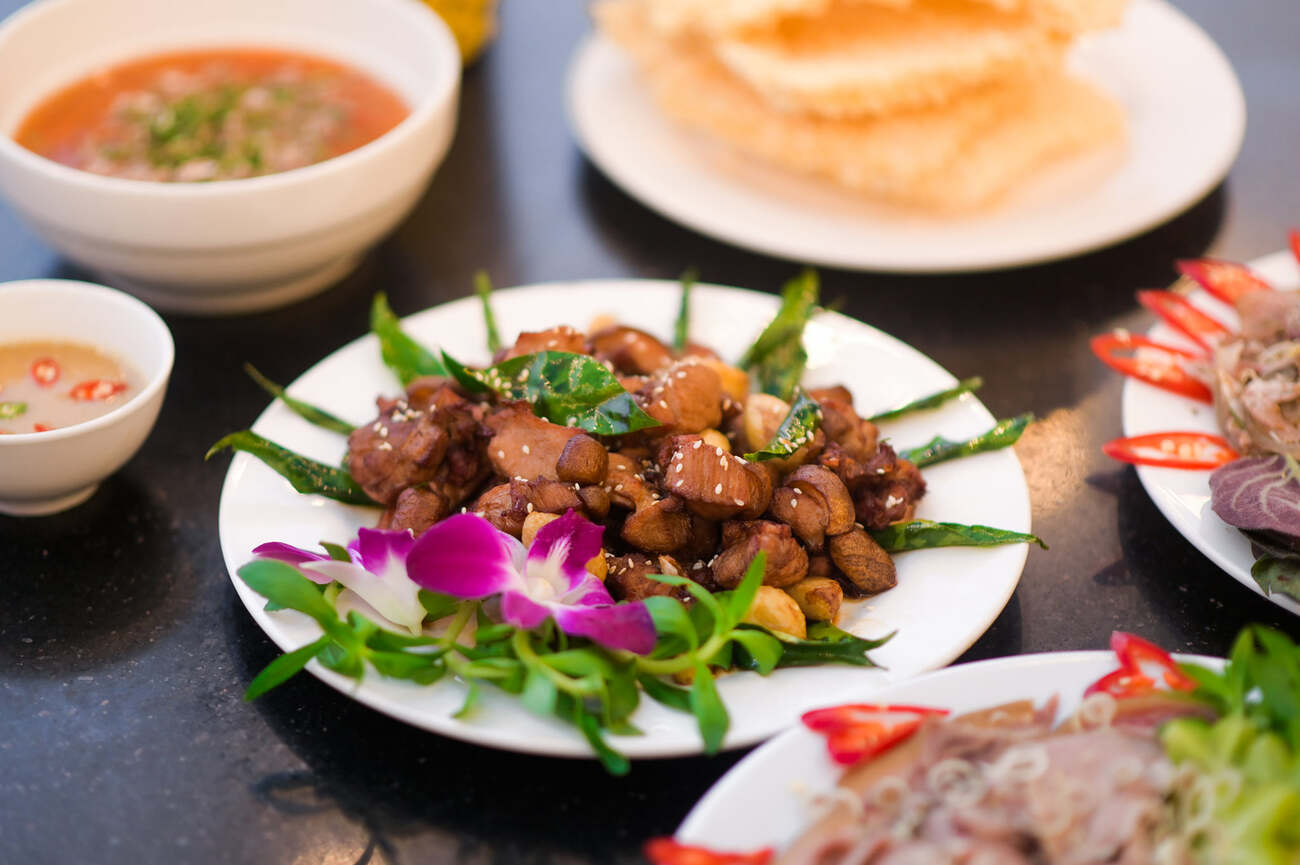 Nhà hàng dê núi Ninh Bình Thành Long - Quán ngon tại Ninh Bình mà bạn nên biết 9