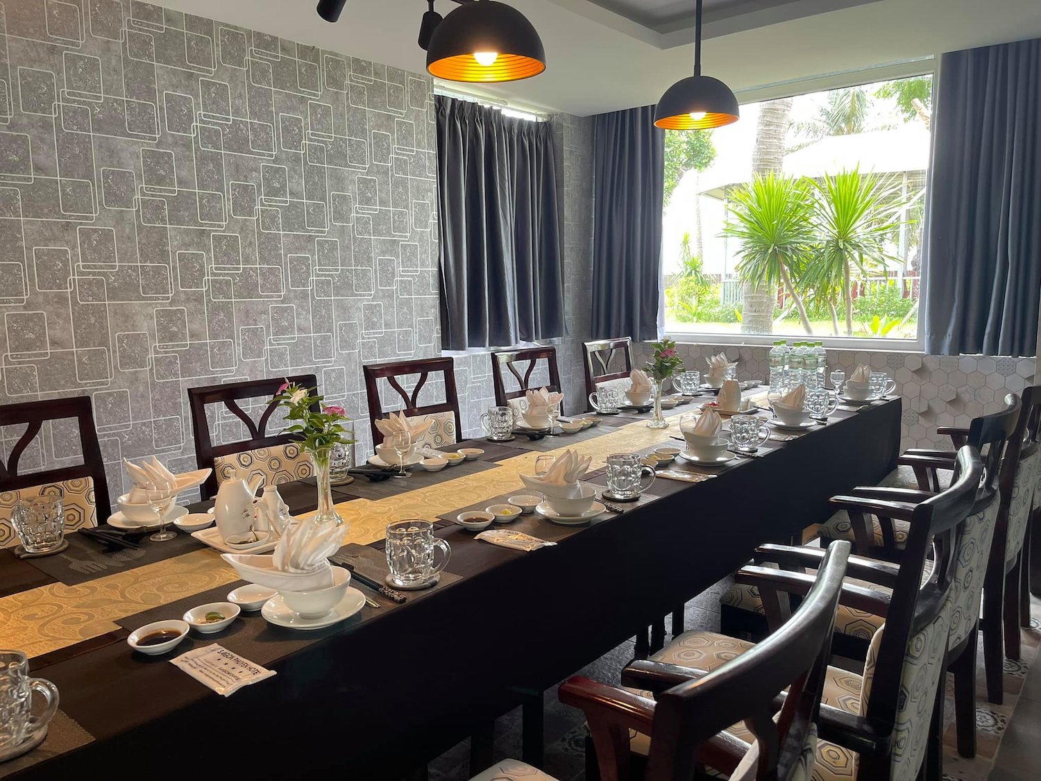 Nhà hàng Gió Chiều Phú Yên - Khám phá ẩm thực làng quê trong lòng xứ hoa vàng cỏ xanh 8