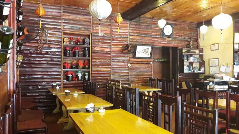 Nhà hàng Hoa Đồng Tiền Sapa - Ngây ngất với không gian phố cổ giữa lòng Sapa 2