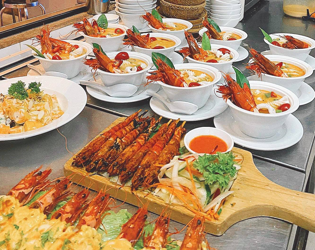 Nhà hàng May Corner Hạ Long - Thiên đường ẩm thực vạn người mê 19