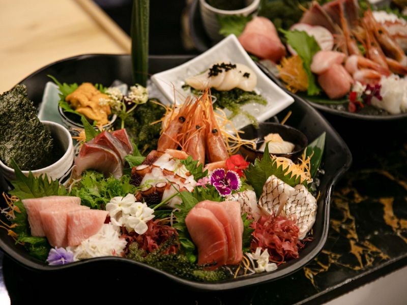 Top 5 nhà hàng Nhật ở Sài Gòn sẽ khiến bạn mê mẩn 13