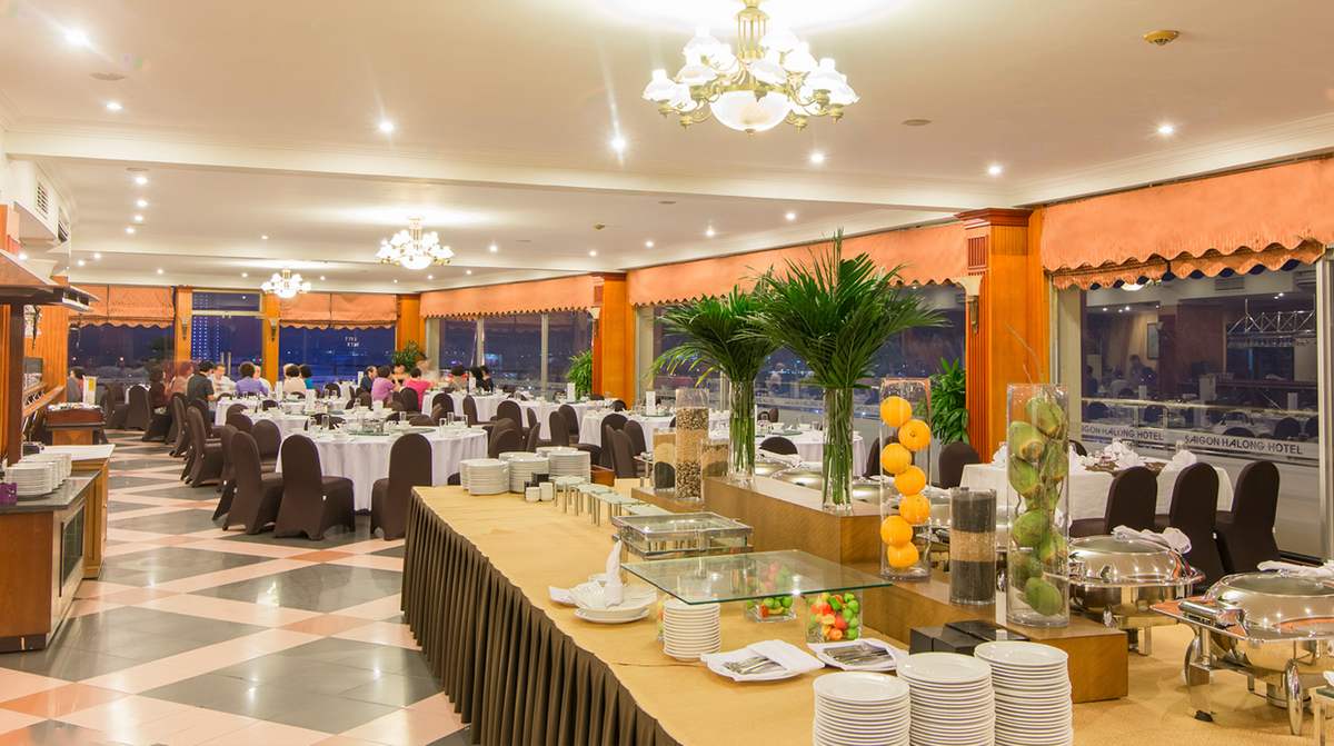 Nhà hàng Panorama Hạ Long – Thưởng thức ẩm thực với view ngắm cảnh cực xịn 4