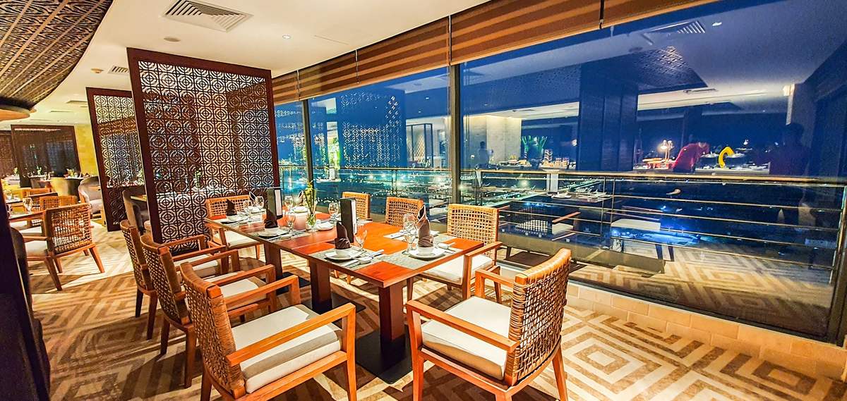 Nhà hàng Panorama Hạ Long – Thưởng thức ẩm thực với view ngắm cảnh cực xịn 5