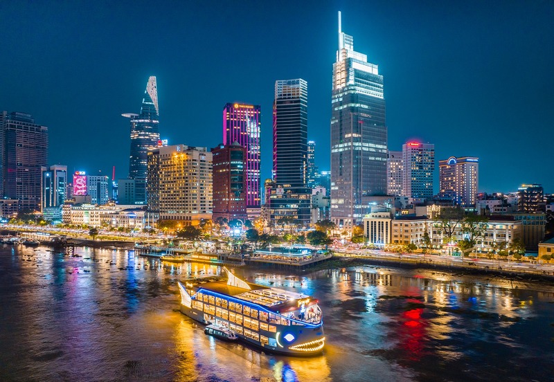 Trải nghiệm tại top 8 nhà hàng quận 4 với không gian ẩm thực ấn tượng 4