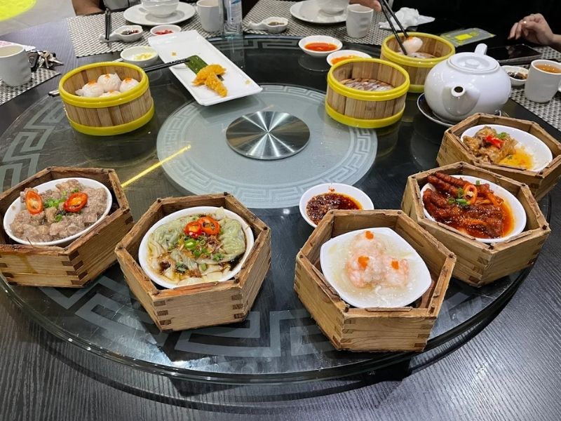 Gợi ý 12 nhà hàng quận 5 ngon nhất: Ăn là mê, đến là nhớ 9