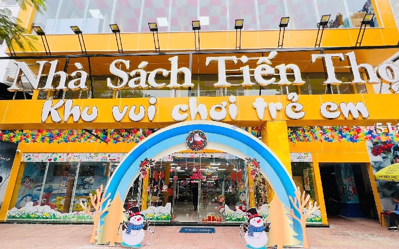 Top 10 nhà sách Bình Dương nổi tiếng trong khu vực 2
