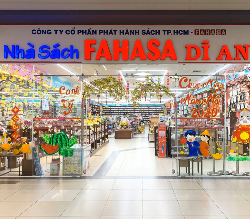 Nhà sách Fahasa Dĩ An, thiên đường sách và đồ chơi đa dạng 2