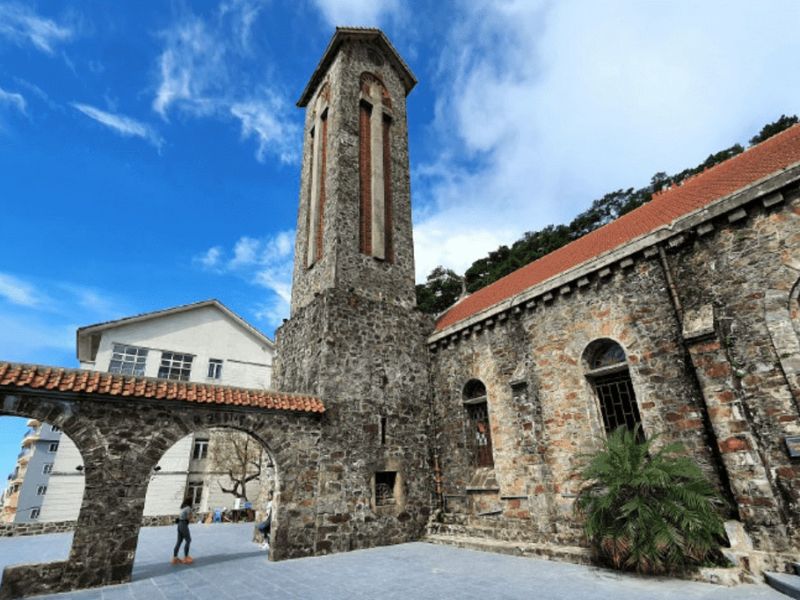 Nhà thờ đá Tam Đảo với kiến trúc cổ cực kỳ độc đáo ở Vĩnh Phúc 2