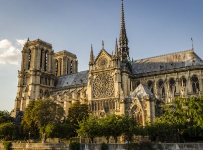 Nhà thờ Đức Bà Paris, kiệt tác kiến trúc bên bờ sông Seine