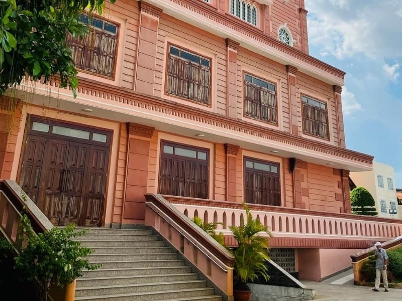 Nhà thờ Fatima: Trung tâm hành hương nổi tiếng tại Thủ Đức 8