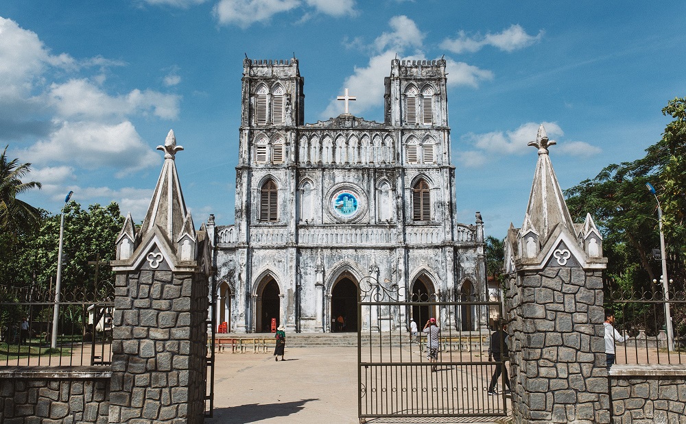 Nhà thờ Mằng Lăng Phú Yên - Dấu tích kiến trúc Gothic cổ xưa 2
