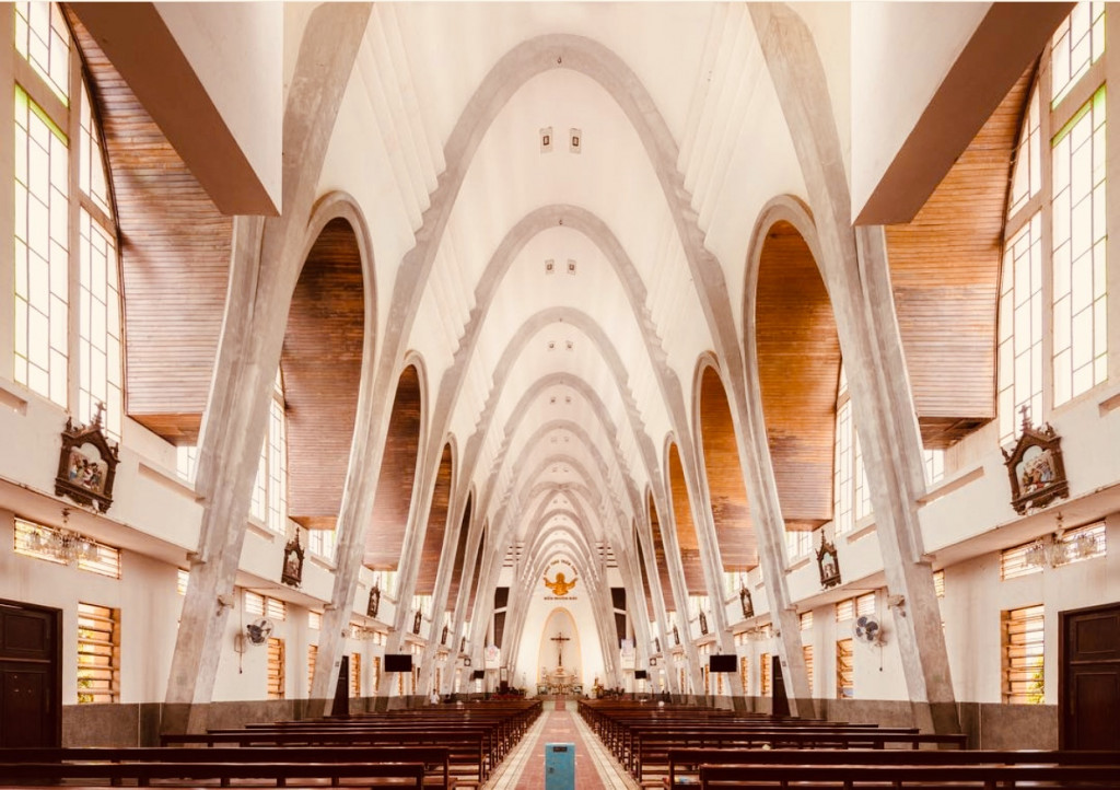 Nhà thờ Phủ Cam - Lịch sử lâu đời và công trình tôn giáo độc đáo giữa lòng Huế cổ kính 11