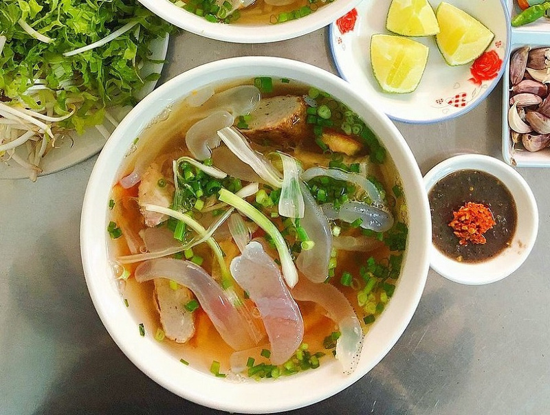 Review Nha Trang tháng 6 mùa biển xanh và lễ hội mời gọi 7