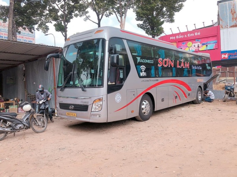 Nhà xe Sơn Lâm, trải nghiệm limousine tiện nghi, giá vé hợp lý 4