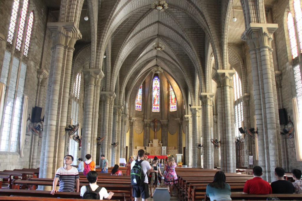 Nhà thờ Đá Nha Trang - Công trình kiến trúc tâm linh đầy ấn tượng 7