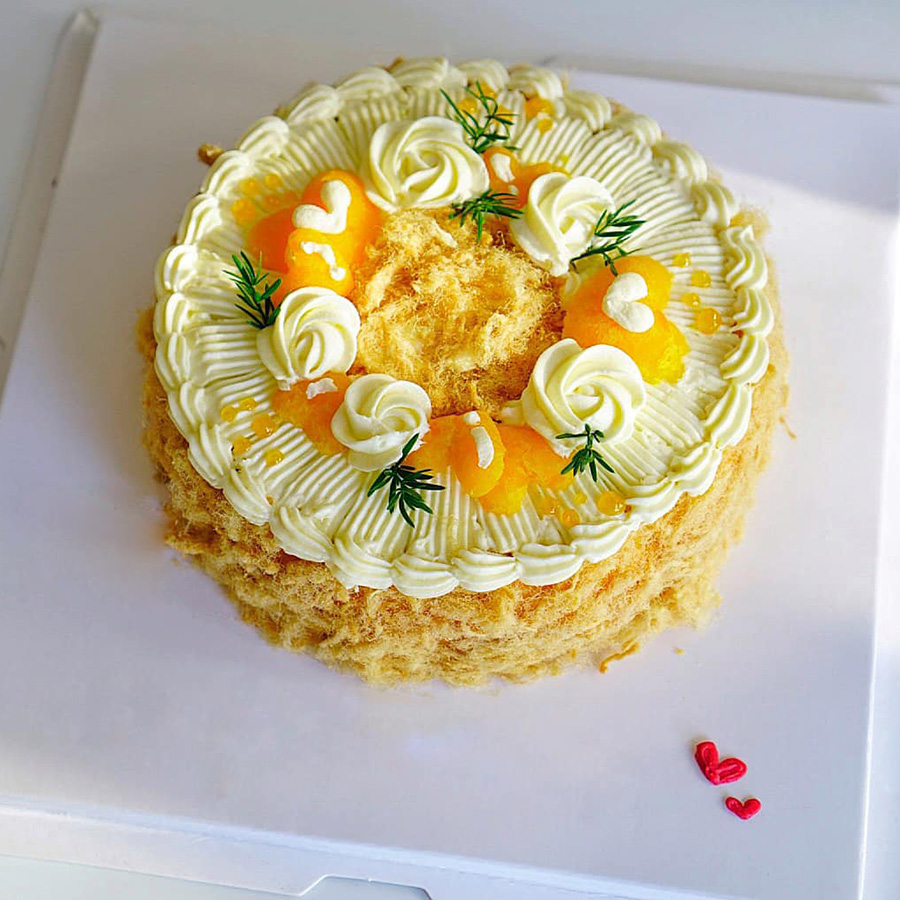 Bánh Sinh Nhật Bông Lan Trứng Muối Chà Bông Phô Mai Cực Ngon Tại Bánh Kem  Merry Cake - Giao Hàng Tận Nơi