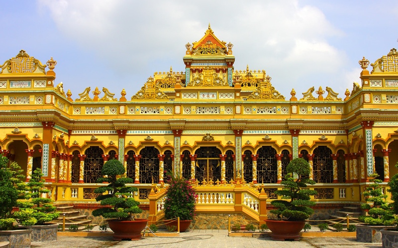 Top những ngôi chùa linh thiêng ở miền Nam nổi tiếng nhất 5