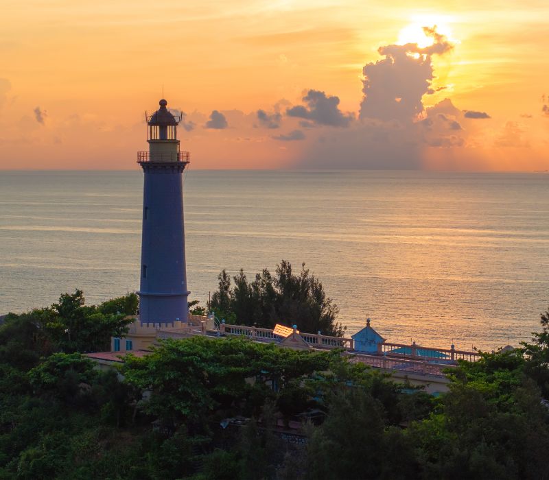 Khám phá 10 ngọn hải đăng nổi tiếng Việt Nam 5