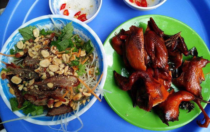 Mách nhỏ bạn 10 quán nộm bò khô ngon ở Hà Nội được dân sành ăn mê tít 4
