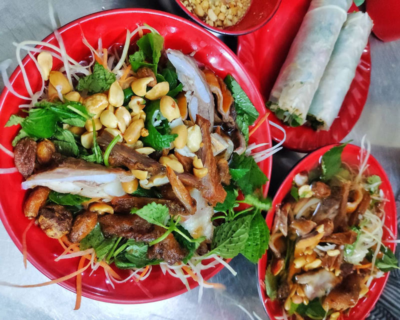 Mách nhỏ bạn 10 quán nộm bò khô ngon ở Hà Nội được dân sành ăn mê tít 7