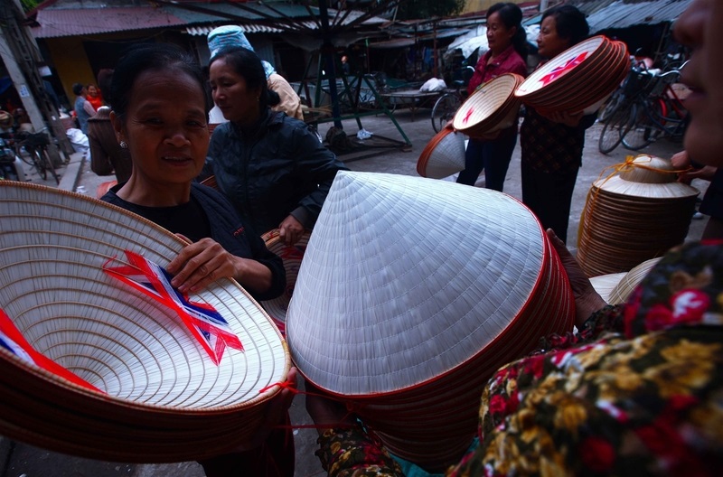 Nón lá làng Chuông giữ lửa truyền thống Việt Nam 5