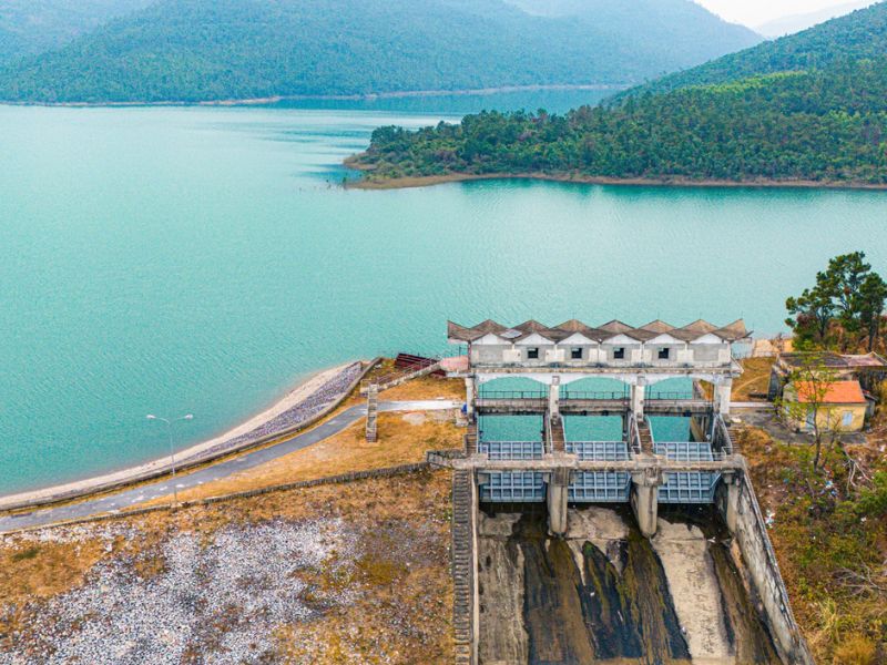 Núi Đá Chồng Quảng Ninh: Vẻ đẹp kỳ thú giữa đại ngàn 7