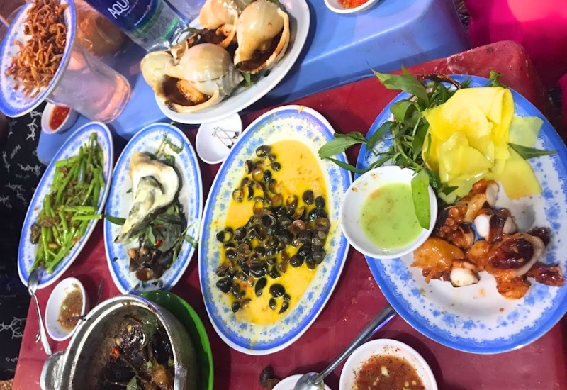 Top 15 quán ốc Sài Gòn nức tiếng ăn một lần là mê 23