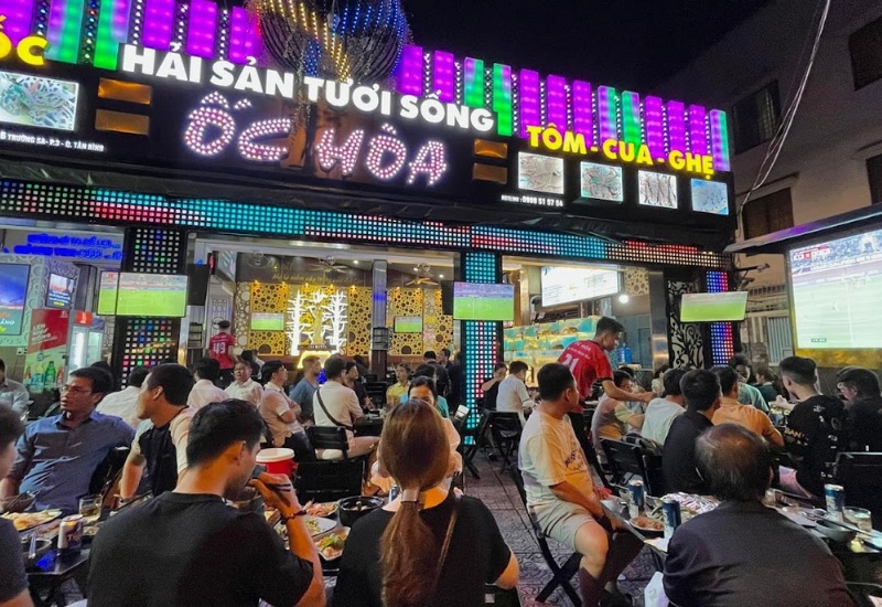 Top 15 quán ốc Sài Gòn nức tiếng ăn một lần là mê 16