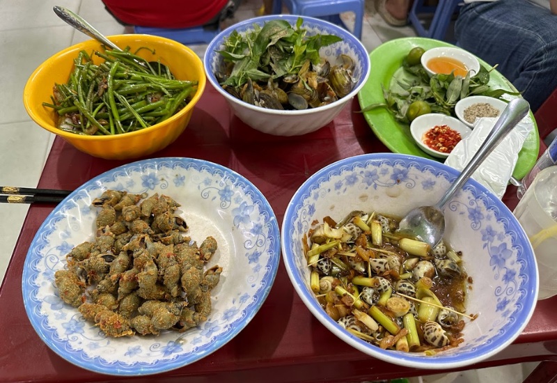 Top 15 quán ốc Sài Gòn nức tiếng ăn một lần là mê 31