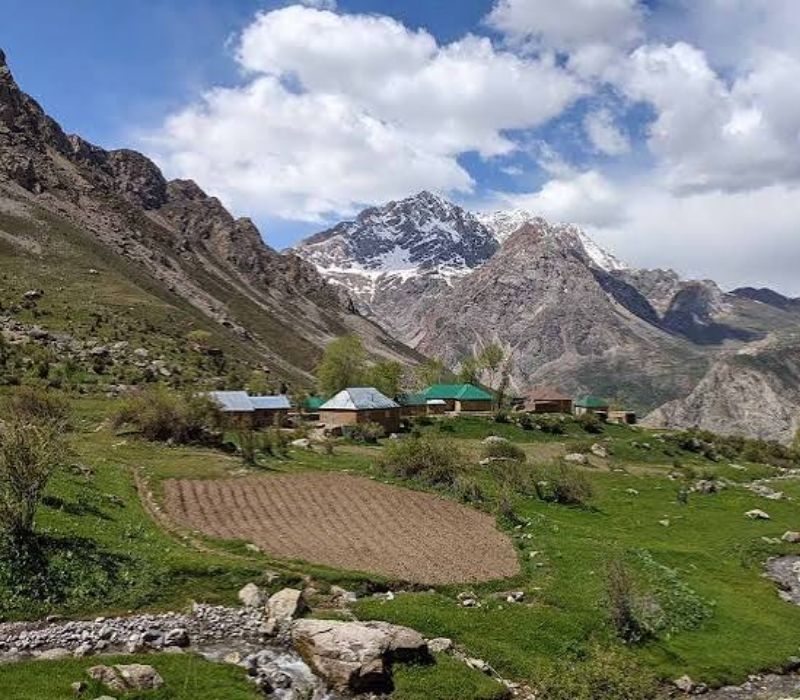 Đến Cao nguyên Pamir khám phá ‘nóc nhà thế giới’ và Con đường Tơ Lụa 11